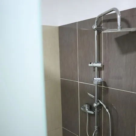 In Qerret - 100 M From The Golem (Tirana)