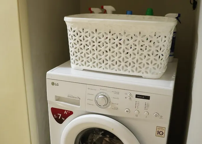 In Qerret - 100 M From The 别墅 *